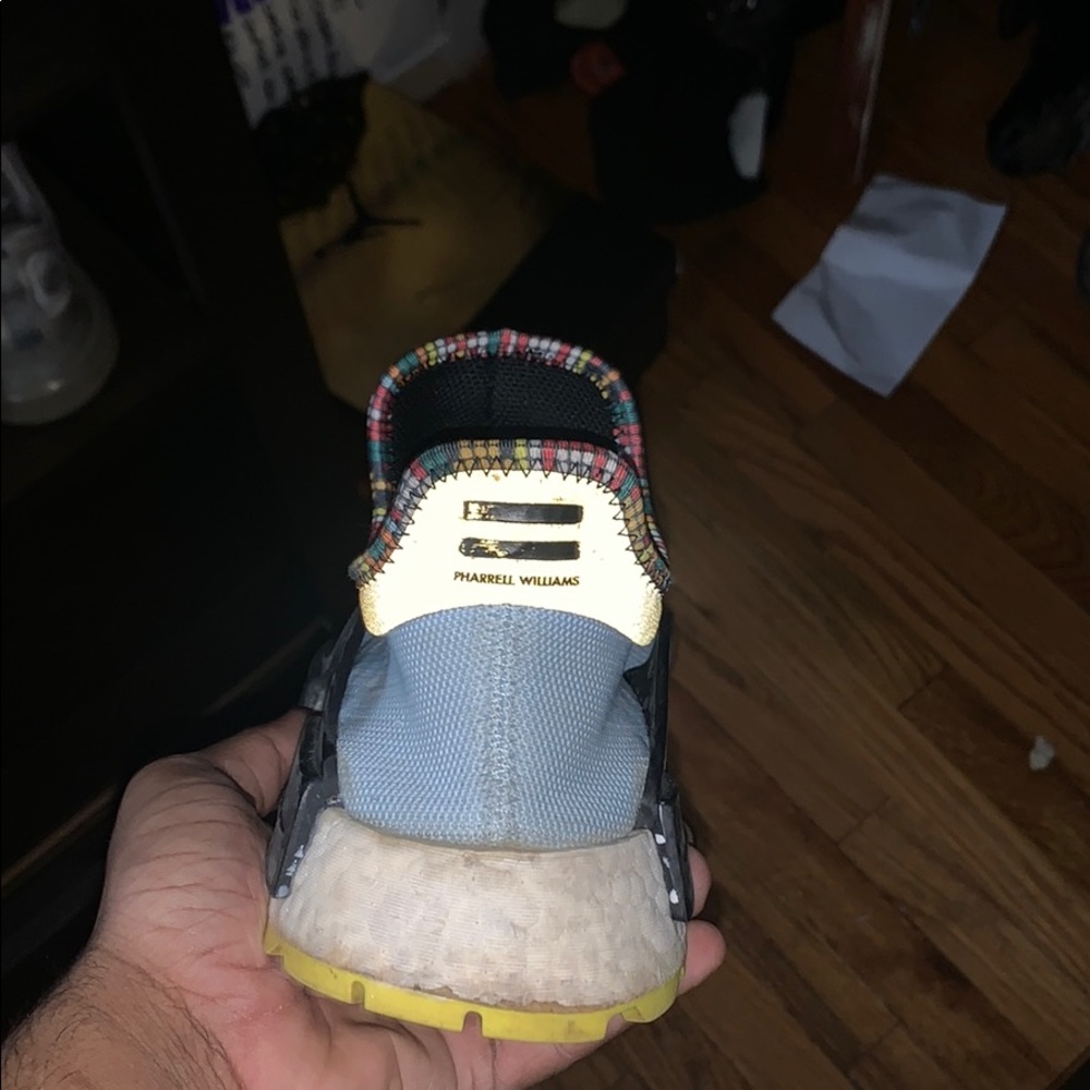 Reflective human races - Picture 3 of 4